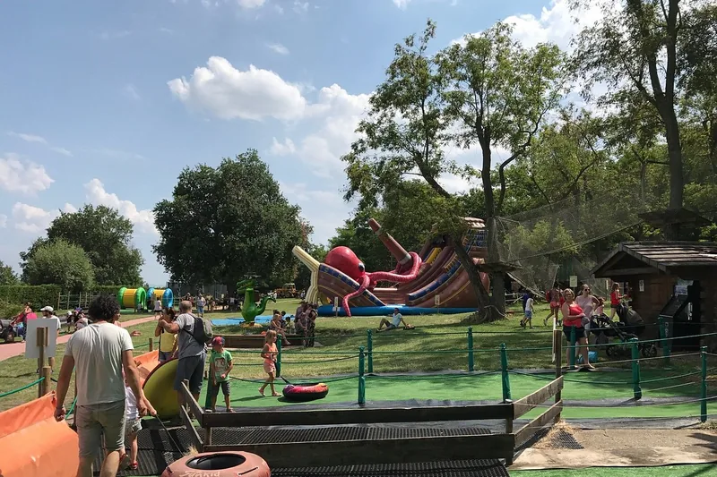 Parc Mirabel
